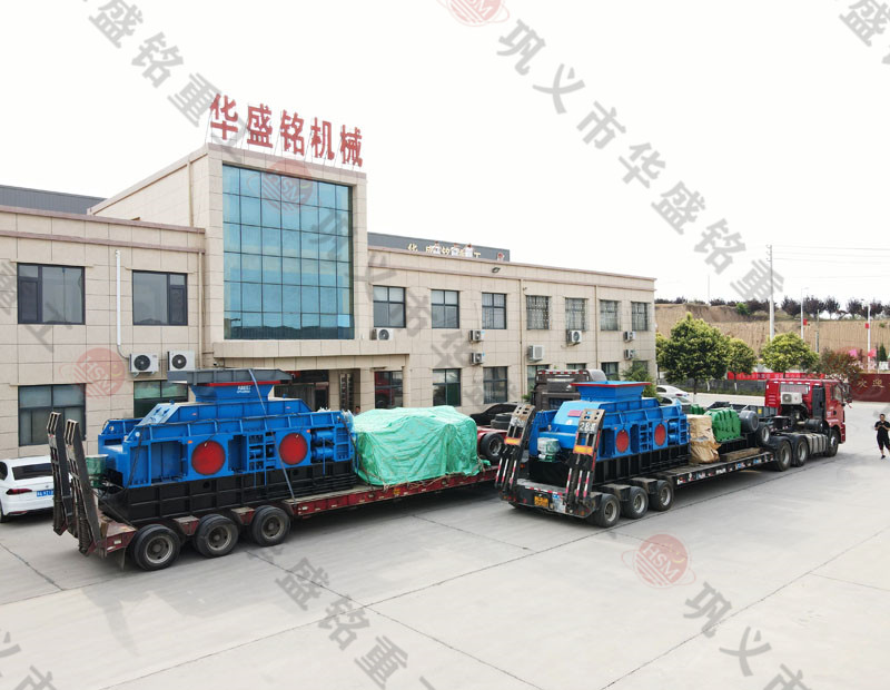 砂廠老板想要高產(chǎn) 還想簡單易維護(hù) 就用對輥制砂機(jī)